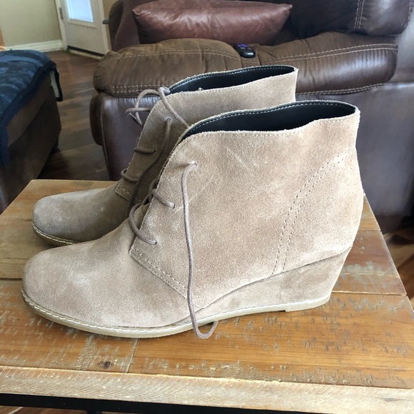 bjorndal shoes amazon